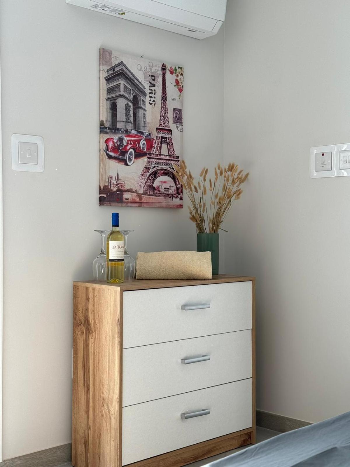 Luxury & Modern Two Bedroom Marsaskala Apartment エクステリア 写真